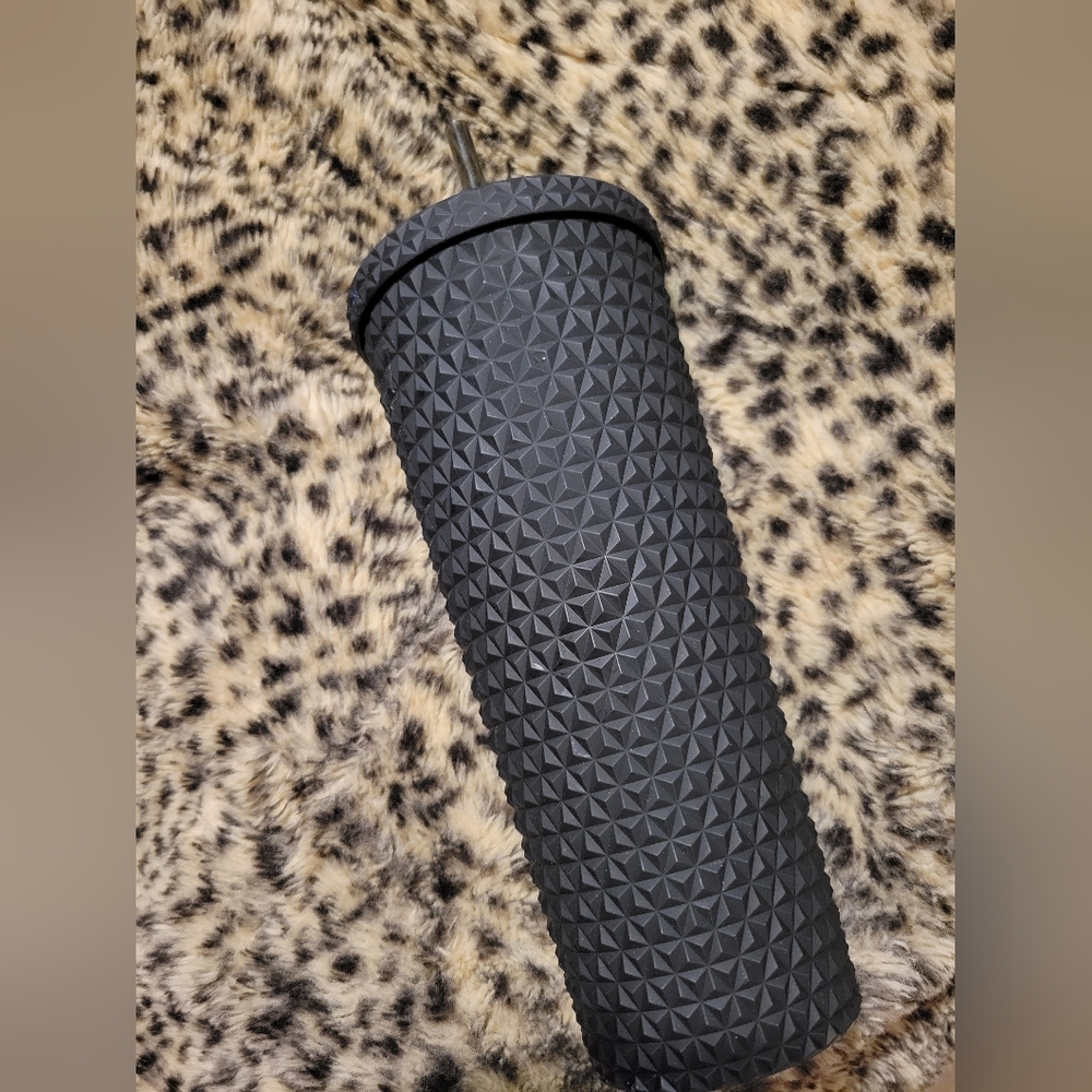 Studded Tumbler 26oz
